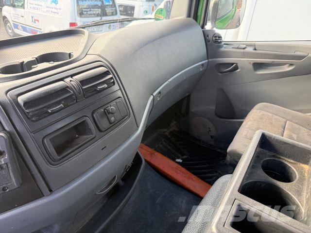 Mercedes-Benz 818 Atego Kipper Tüv 3/27 neu Top Zustand Camion benne