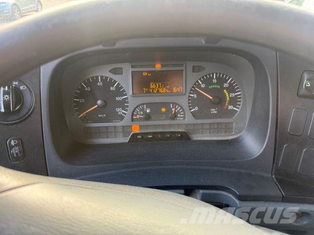 Mercedes-Benz 818 Atego Kipper Tüv 3/27 neu Top Zustand Camion benne