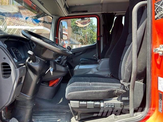 Mercedes-Benz 818 Atego mit Schlafkabine 5.2 Meter Pritsche L Camiones de caja de lona