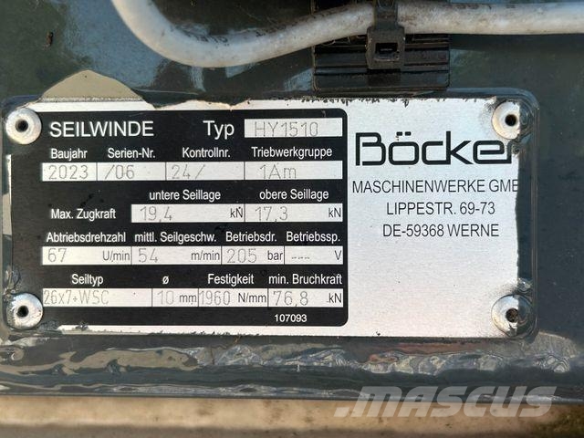 Mercedes-Benz 818 +Böcker AK 32-1200 Dachdeckerkran +Seilwinde Camiones grúa