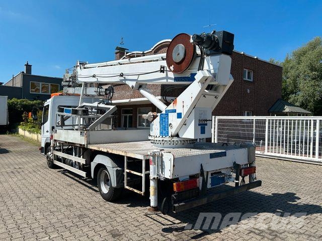 Mercedes-Benz 818 +Böcker AK 32-1200 Dachdeckerkran +Seilwinde Camiones grúa