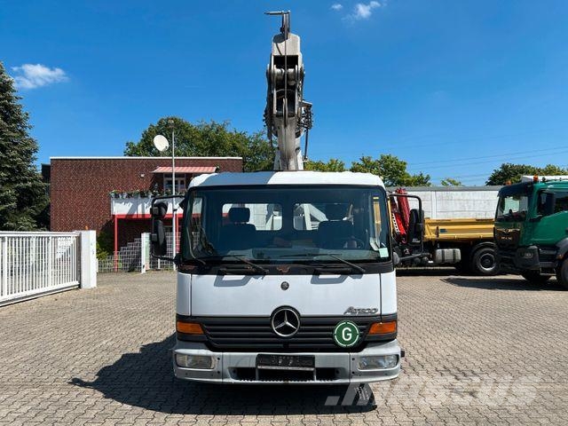 Mercedes-Benz 818 +Böcker AK 32-1200 Dachdeckerkran +Seilwinde Camiones grúa