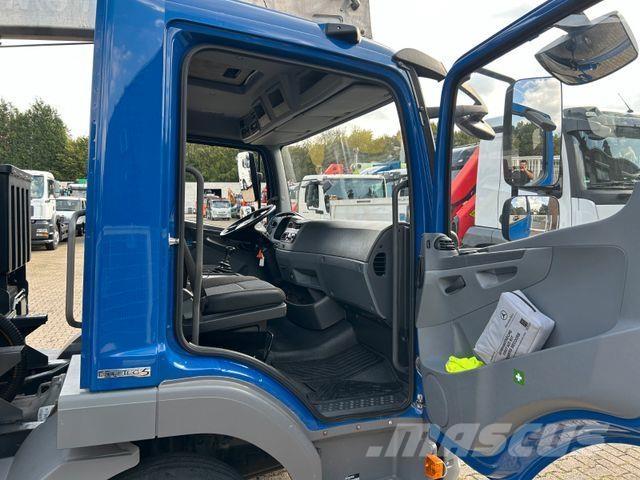 Mercedes-Benz 818Böcker Dachdeckerkran bis 32m AK32/1500+Winde Tovornjaki z žerjavom