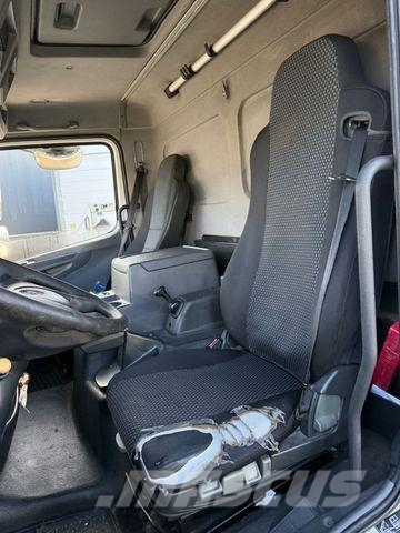 Mercedes-Benz 818D KOFFER Ostalo