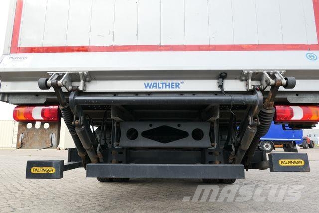 Mercedes-Benz 821 Atego 4x2, 6.100mm lang, Klima, 3. Sitz, LBW Gesloten opbouw