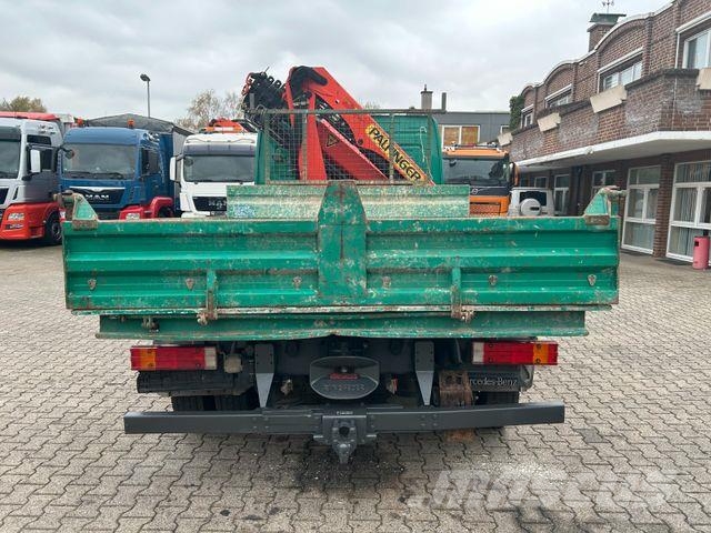 Mercedes-Benz 822 Atego Doppelkabine 3Skipper + PK 7501 Kran Camiones grúa