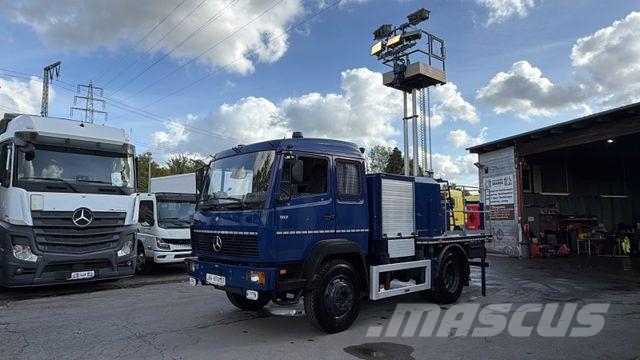 Mercedes-Benz 917 AF ALLRAD/4X4/Lichtmastwagen/Schlafkabine/ Auto hoogwerkers