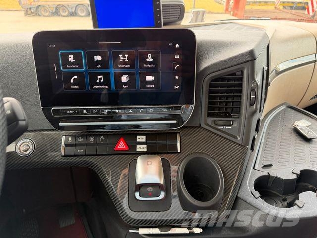 Mercedes-Benz Actros 3363 LS 6×4 / 120.000 kg Vilcēji