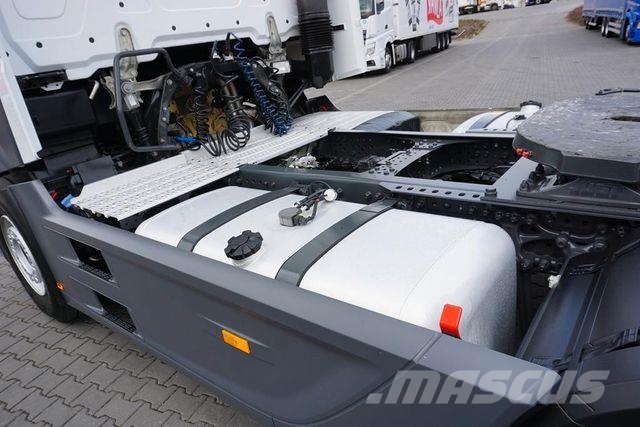 Mercedes-Benz ACTROS / 1845 / E 6 / MP 5 / RETARDER / BIG SPAC Prime Movers