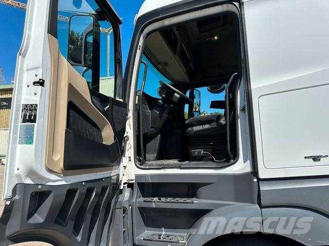 Mercedes-Benz ACTROS 1842 3 M INNENHÖHE KOPMLETTZUG Pressukapelli kuorma-autot