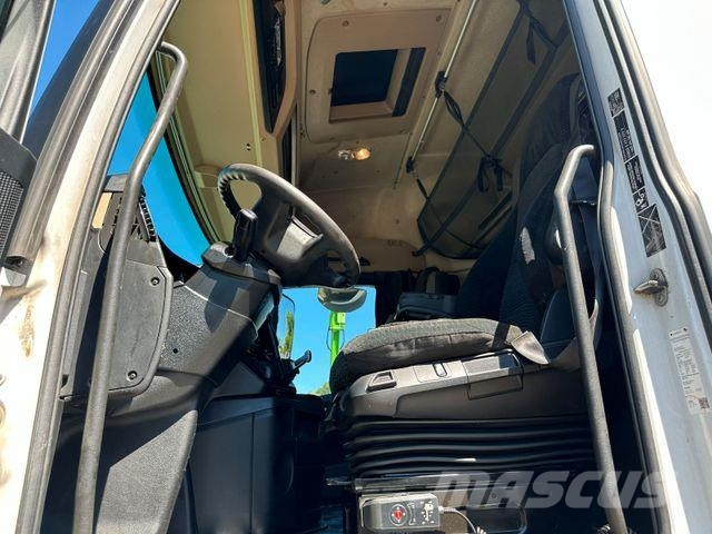 Mercedes-Benz ACTROS 1842 3 M INNENHÖHE KOPMLETTZUG Pressukapelli kuorma-autot