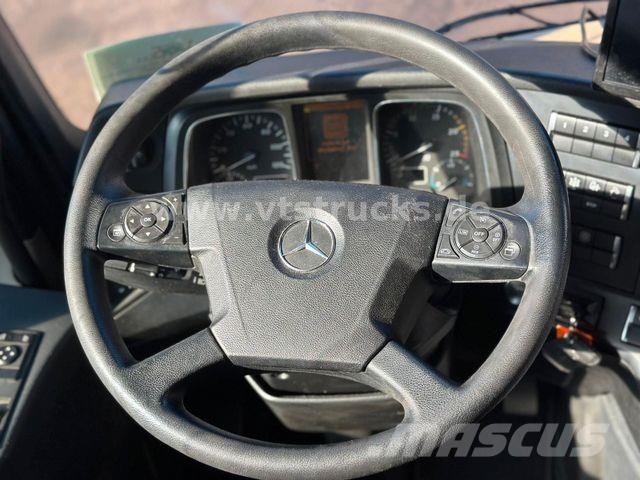 Mercedes-Benz Actros 2545 6x2 LL 4.Stock Menke Hubdach Tränke Dyretransport