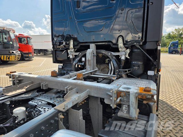 Mercedes-Benz Actros 2553 | 6E | Retarder | MirrorCam Kuorma-autoalustat