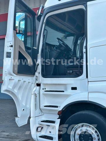 Mercedes-Benz Actros 1843 ADR-Zulassung, 2-Kreis Hydraulik Sattelzugmaschinen