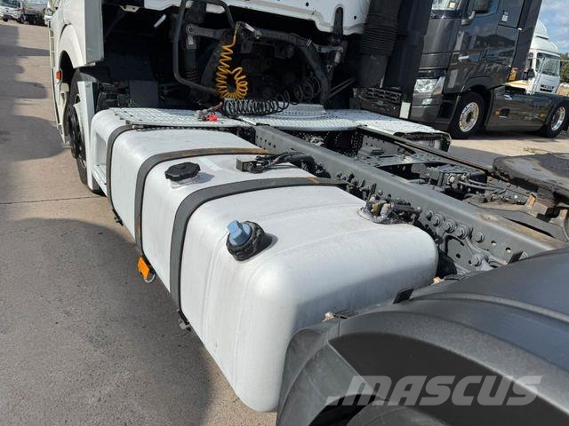 Mercedes-Benz ACTROS 1842 *RETARDER * VOLUMEN * Trækkere