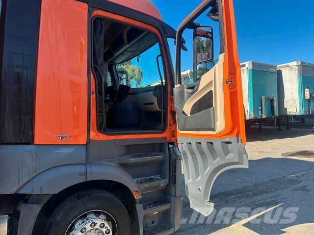 Mercedes-Benz ACTROS 1842 Pritsche & Plane
