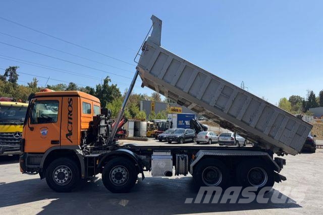 Mercedes-Benz Actros 3246 8x4 SWS Kipper/Mischer 9m3 شاحنات خرسانة
