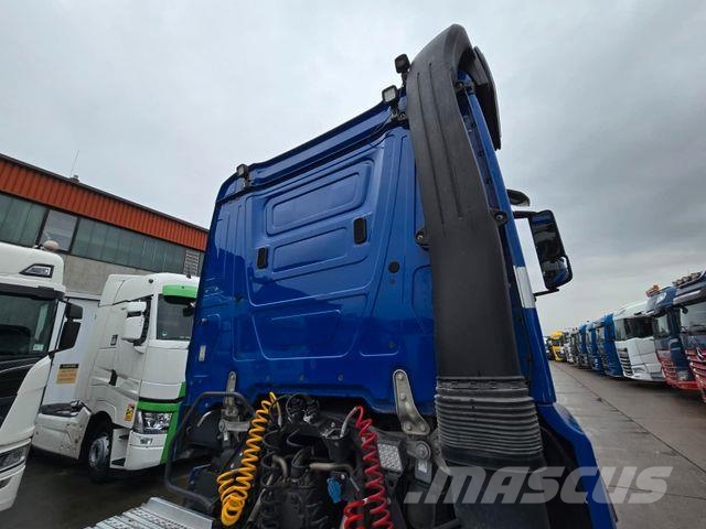 Mercedes-Benz ACTROS 1853 * KIPP. * ACC * RETARDER* HAD * 4x4 Vlačilci