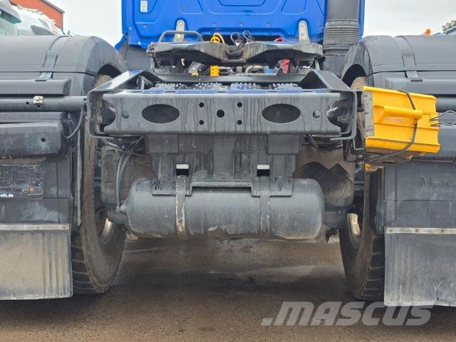 Mercedes-Benz ACTROS 1853 * KIPP. * ACC * RETARDER* HAD * 4x4 Vlačilci