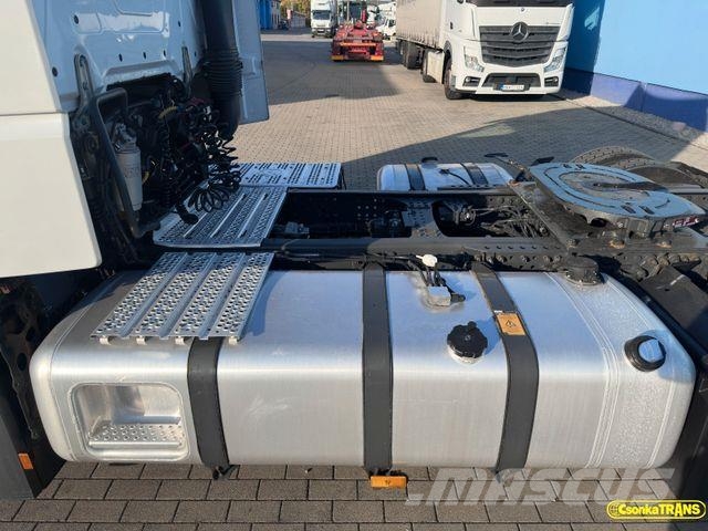 Mercedes-Benz ACTROS 1845, Mega, Automat, Tank 990 L Cabezas tractoras