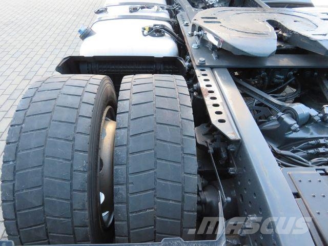 Mercedes-Benz ACTROS 1842*Motor13 Liter*Low*Aut*Tank 990 l وحدات الجر