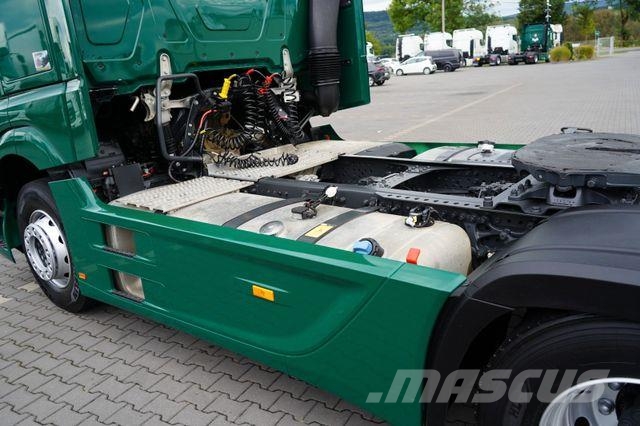 Mercedes-Benz ACTROS / 1845 / E 6 / MP 5 / STREAM SPACE / I - Trækkere