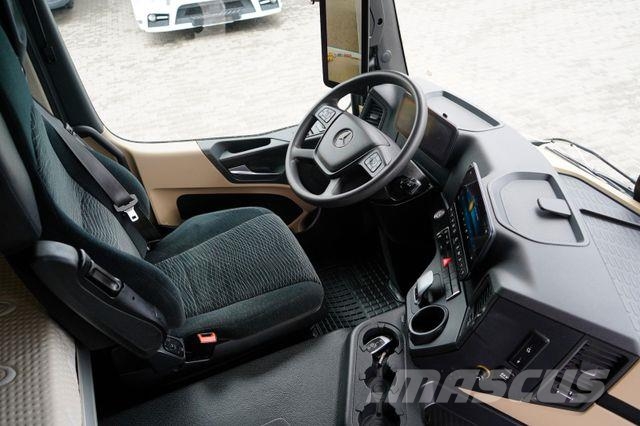 Mercedes-Benz ACTROS / 2543 / E 6 / MP 5 / KONTENER + WINDA / Фургони