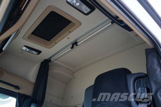 Mercedes-Benz ACTROS / 2543 / E 6 / MP 5 / KONTENER + WINDA / Фургони