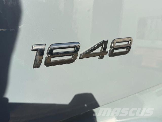 Mercedes-Benz Actros 1848 Öl-Retarder Style-Line BigSpace Mega Vlačilci