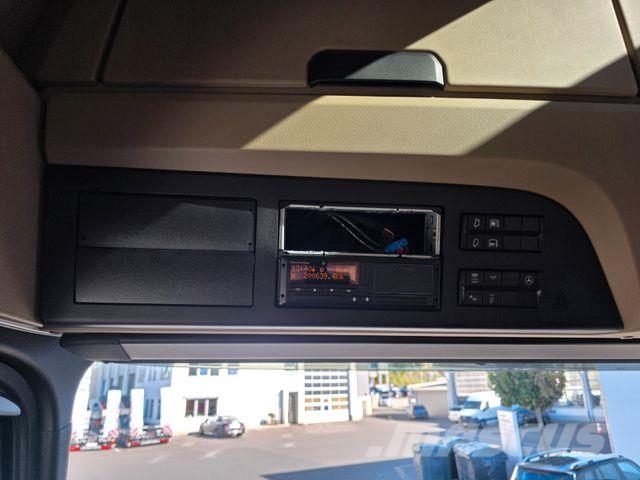 Mercedes-Benz Actros 1848 LS Retarder SoloStar BigSpace 2x Vilcēji