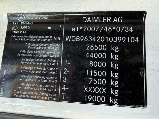 Mercedes-Benz Actros MP5 2551 6X2 Kran Fassi F185 Vlakke laadvloer met kraan