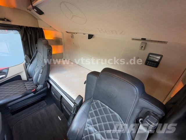 Mercedes-Benz Actros 1853 GigaSpace | Retarder | Mirror 牵引车