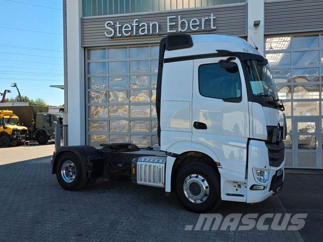 Mercedes-Benz Actros 1846 LS Hydraulik, ADR, 2 x Nebenantrieb 中古トラクターヘッド | トレーラーヘッド