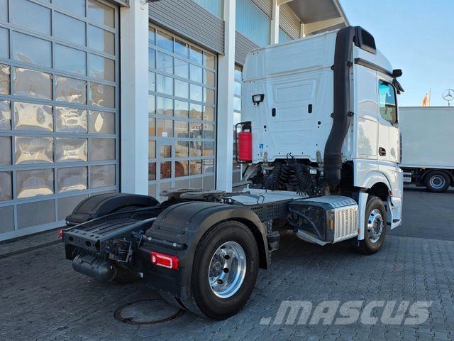 Mercedes-Benz Actros 1846 LS Hydraulik, ADR, 2 x Nebenantrieb 中古トラクターヘッド | トレーラーヘッド