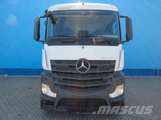 Mercedes-Benz ACTROS 1842*Motor13 Liter*Low*Aut*Tank 990 l Camiones tractor