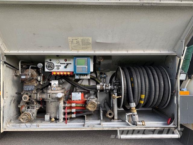 Mercedes-Benz Actros 1841 ADR 12500 LITER TÜV 10/2026 1 HAND Цистерна