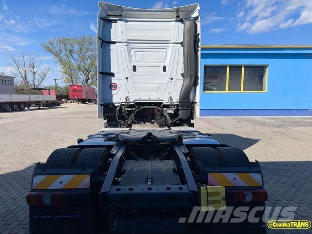 Mercedes-Benz ACTROS, 1845, STANDARD, MegaSpace , TANK 1300 L Tegljači