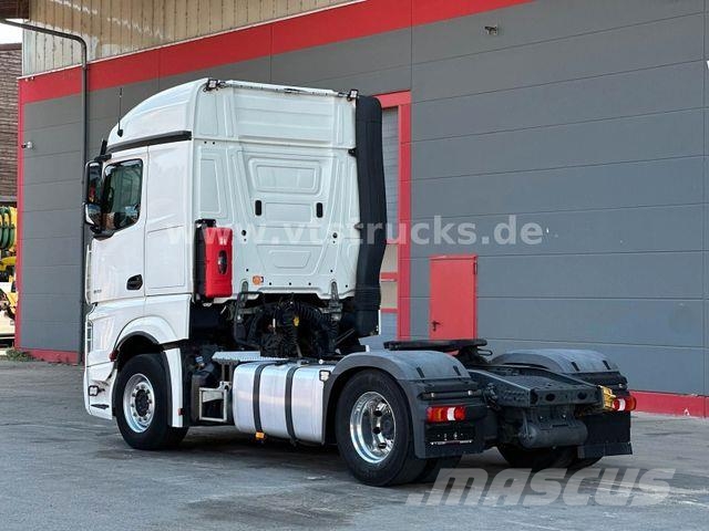 Mercedes-Benz Actros 1843 ADR-Zulassung, 2-Kreis Hydraulik Sattelzugmaschinen