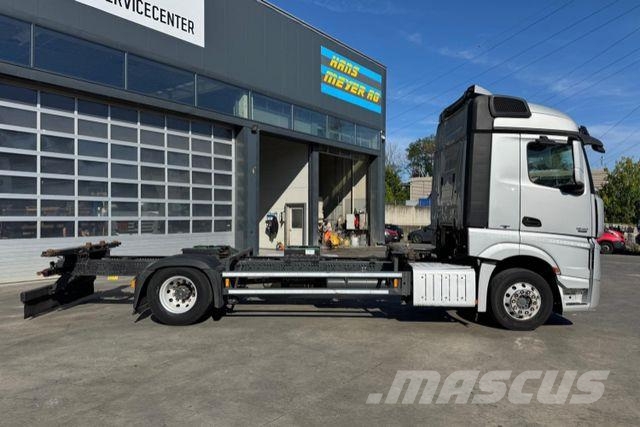 Mercedes-Benz Actros 1840 4x2 BDF Chassis met cabine