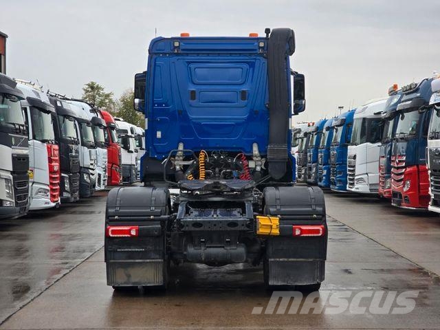 Mercedes-Benz ACTROS 1853 * KIPP. * ACC * RETARDER* HAD * 4x4 Vlačilci