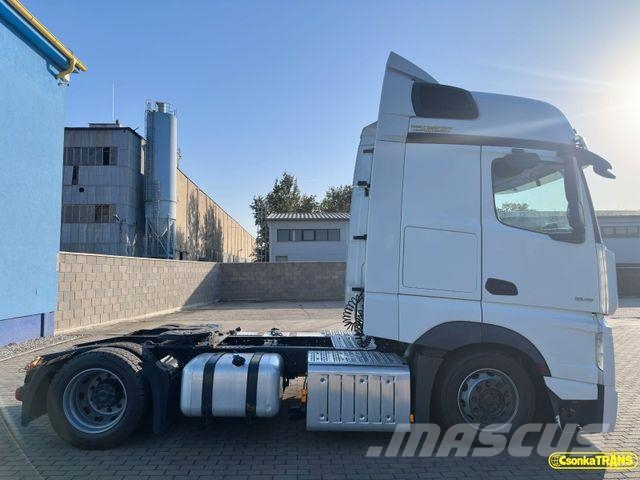 Mercedes-Benz ACTROS 1845, Mega, Automat, Tank 990 L Cabezas tractoras