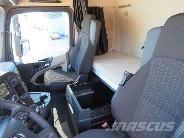 Mercedes-Benz ACTROS 1842*Motor13 Liter*Low*Aut*Tank 990 l وحدات الجر