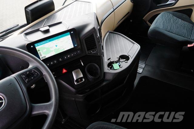 Mercedes-Benz ACTROS / 1845 / E 6 / MP 5 / STREAM SPACE / I - Trækkere