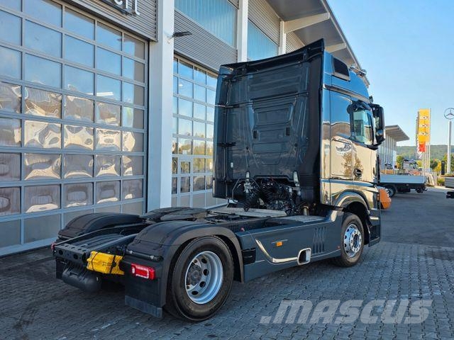 Mercedes-Benz Actros 1848 LS Retarder SoloStar BigSpace 2x 牵引车