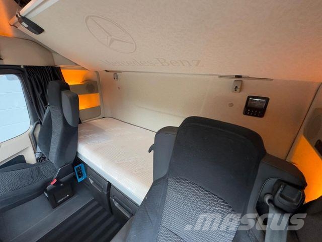 Mercedes-Benz Actros 1848 LS 4x2 BL/Retarder/Navi/MIRROR/Klima Vlačilci