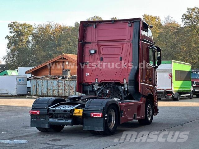 Mercedes-Benz Actros 1853 GigaSpace | Retarder | Mirror 牵引车