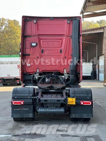 Mercedes-Benz Actros 1853 GigaSpace | Retarder | Mirror 牵引车