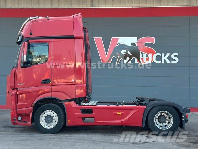 Mercedes-Benz Actros 1853 GigaSpace | Retarder | Mirror 牵引车