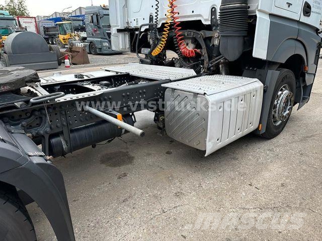 Mercedes-Benz Actros 1842 4x2 Blatt-/Luft,Retarder Camiones tractor