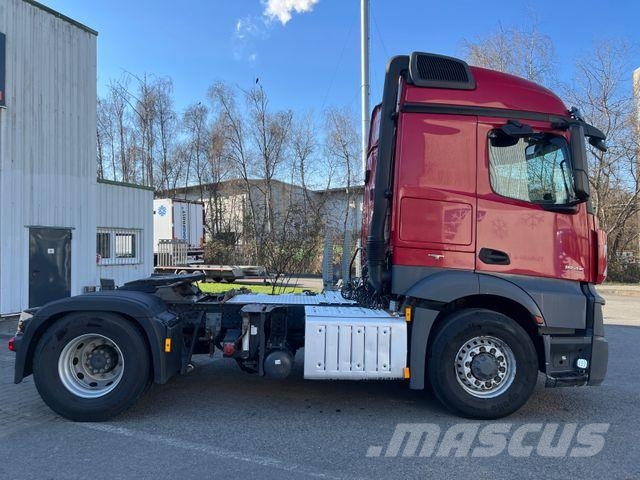 Mercedes-Benz Actros 1845 4x4 HAD Retarder Camiones tractor